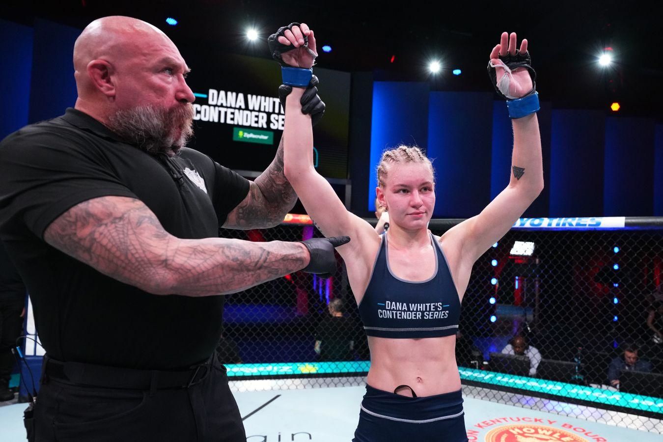 "I came to the gym even when my jaw was broken." An interview with a new UFC fighter Victoria Dudakova