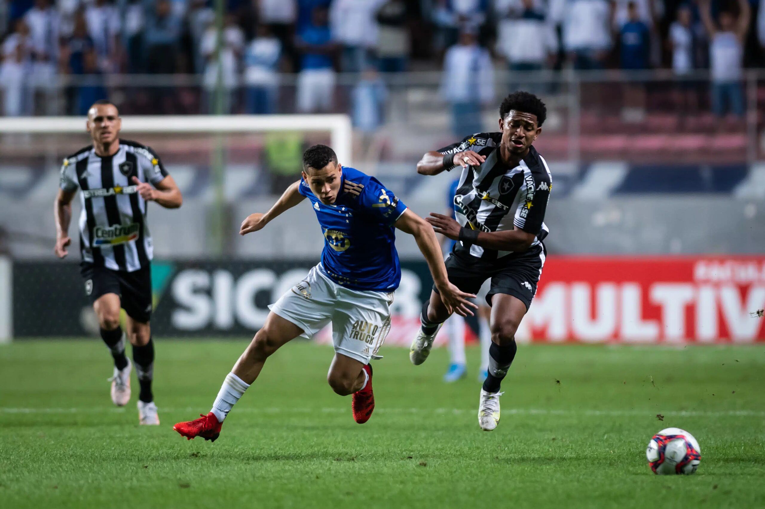 Botafogo vs. Cruzeiro. Pronostico, Apuestas y Cuotas│4 de diciembre de 2023