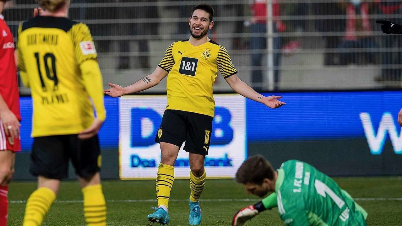 Borussia Dortmund vs Rangers. Pronostico, Apuestas y Cuotas│17 de febrero de 2022  