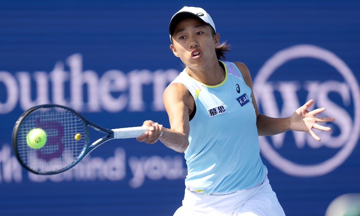 Anna Karolina Schmeidlova vs. Shuai Zhang Prediction, Betting Tips & Odds │31 AUGUST, 2022