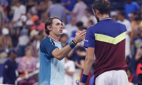 Daniil Medvedev vs Alex de Minaur: Prediction for the Match on October 10, 2025