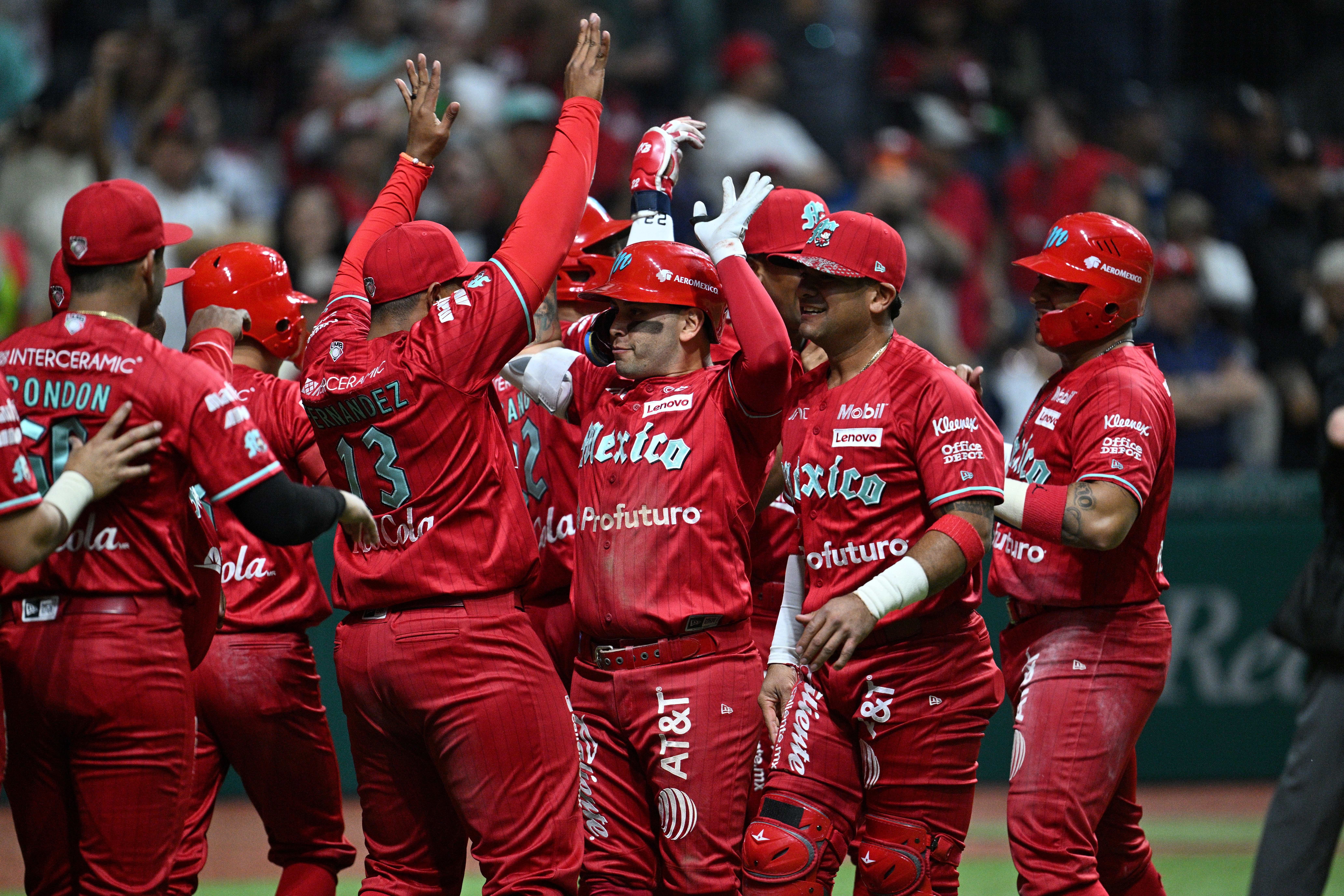 Profuturo renueva su compromiso con los Diablos Rojos del  México para la temporada 2024 de la LMB