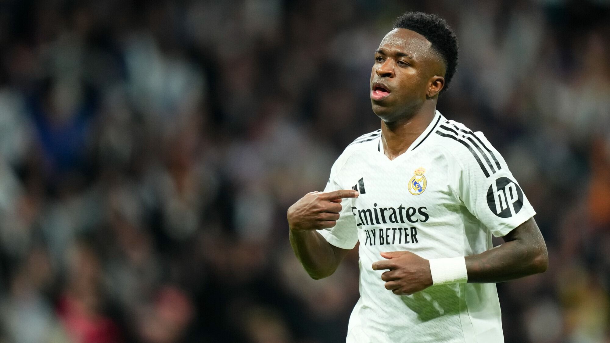 The Athletic: Vinicius Does Not Want to Extend Contract with Real Madrid Due to Alonso