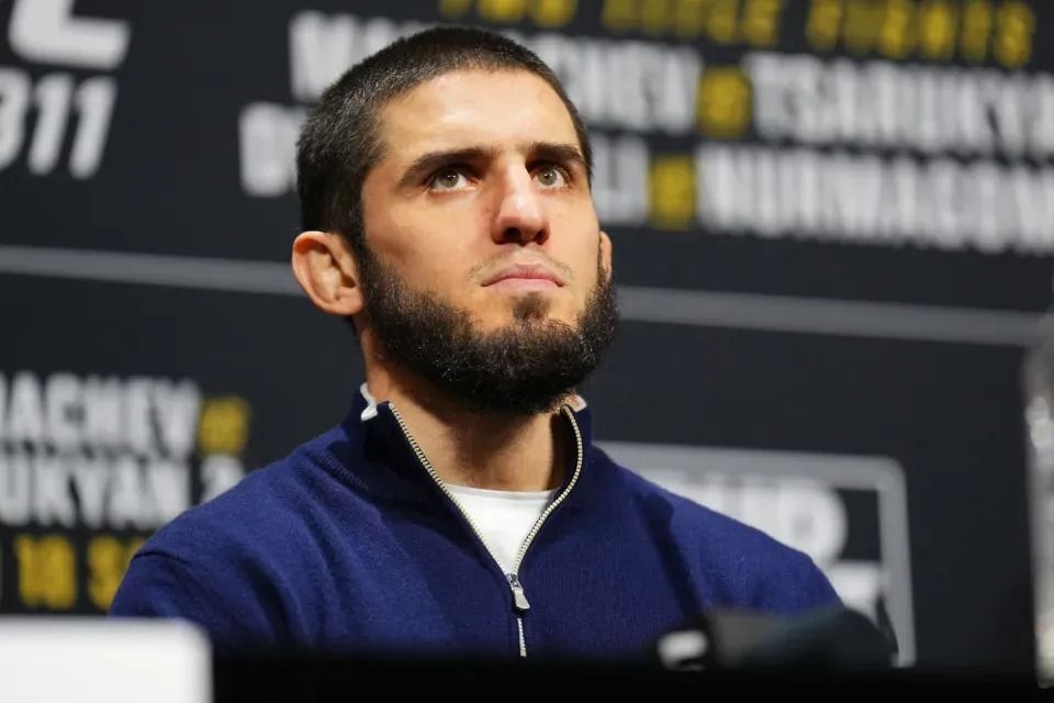Beterbiev Believes Makhachev Has Surpassed Khabib's Achievements