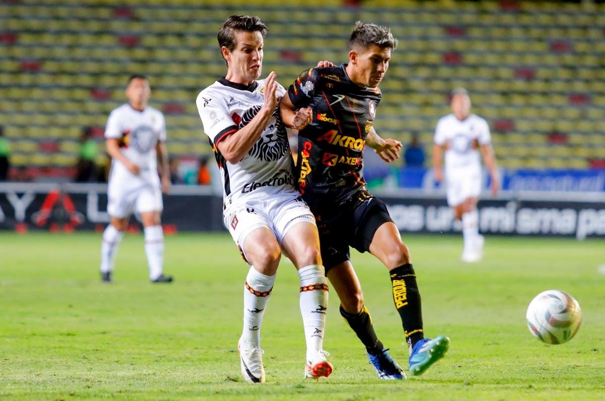 Leones Negros vs Morelia. Pronóstico, Apuestas y Cuotas | 19 de noviembre de 2023
