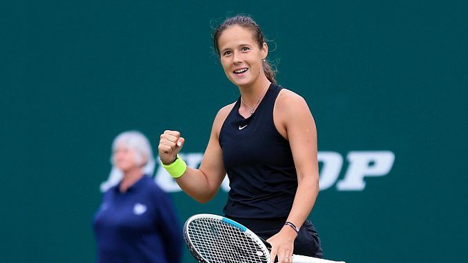 Daria Kasatkina vs Elise Mertens Prediction, Betting Tips & Odds │12 JANUARY, 2022