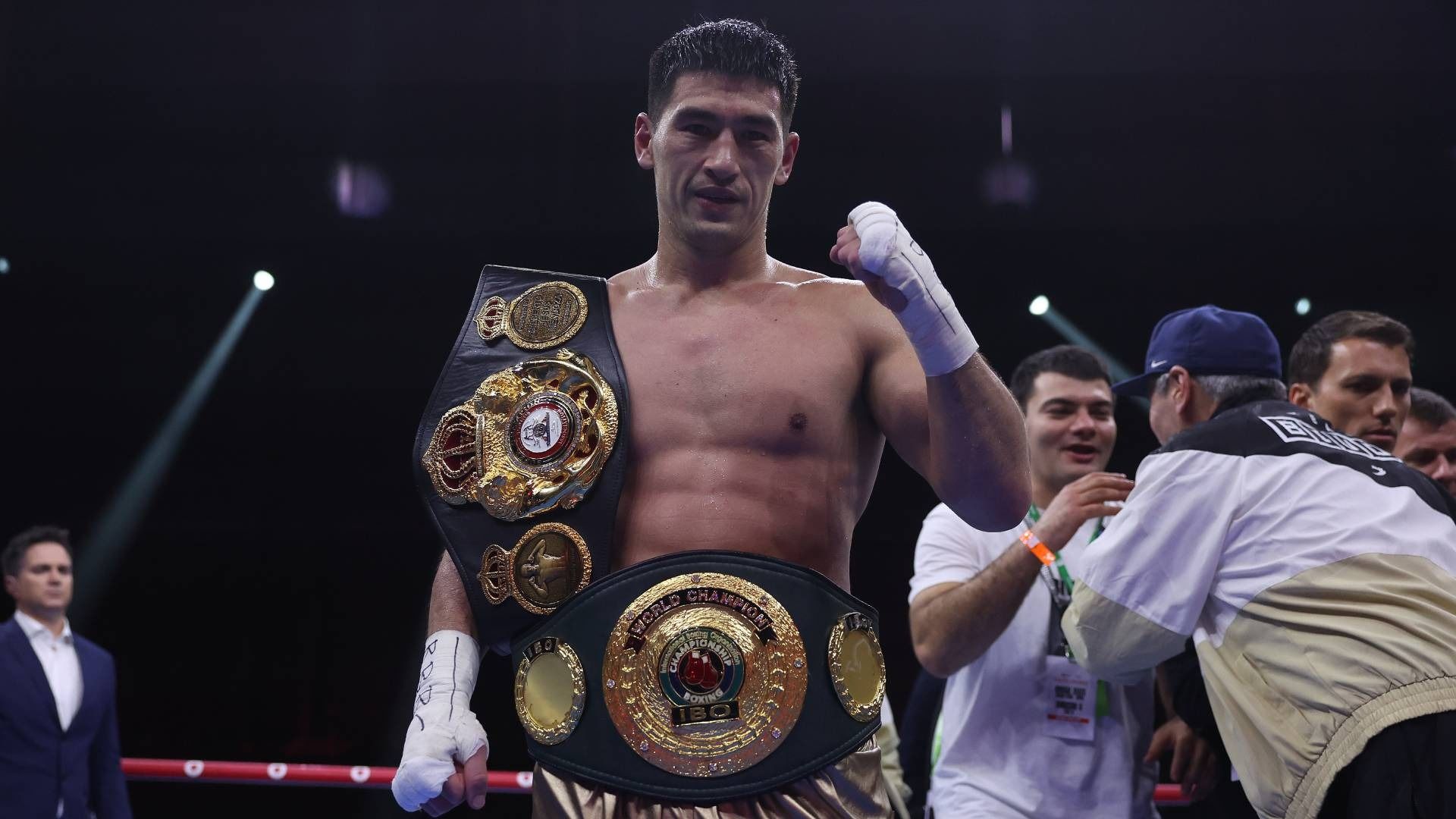WBC Orders Bivol to Defend Title Against Benavidez