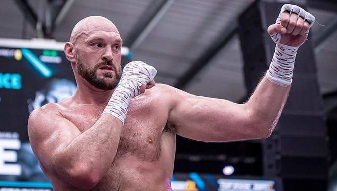 Fury tops the ranking of the best heavyweights according to The Ring