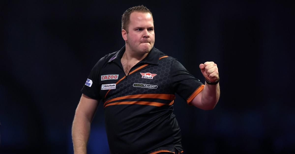 Dirk van Duijvenbode vs Krzysztof Ratajski Prediction, Betting Tips & Odds │27 JANUARY, 2023