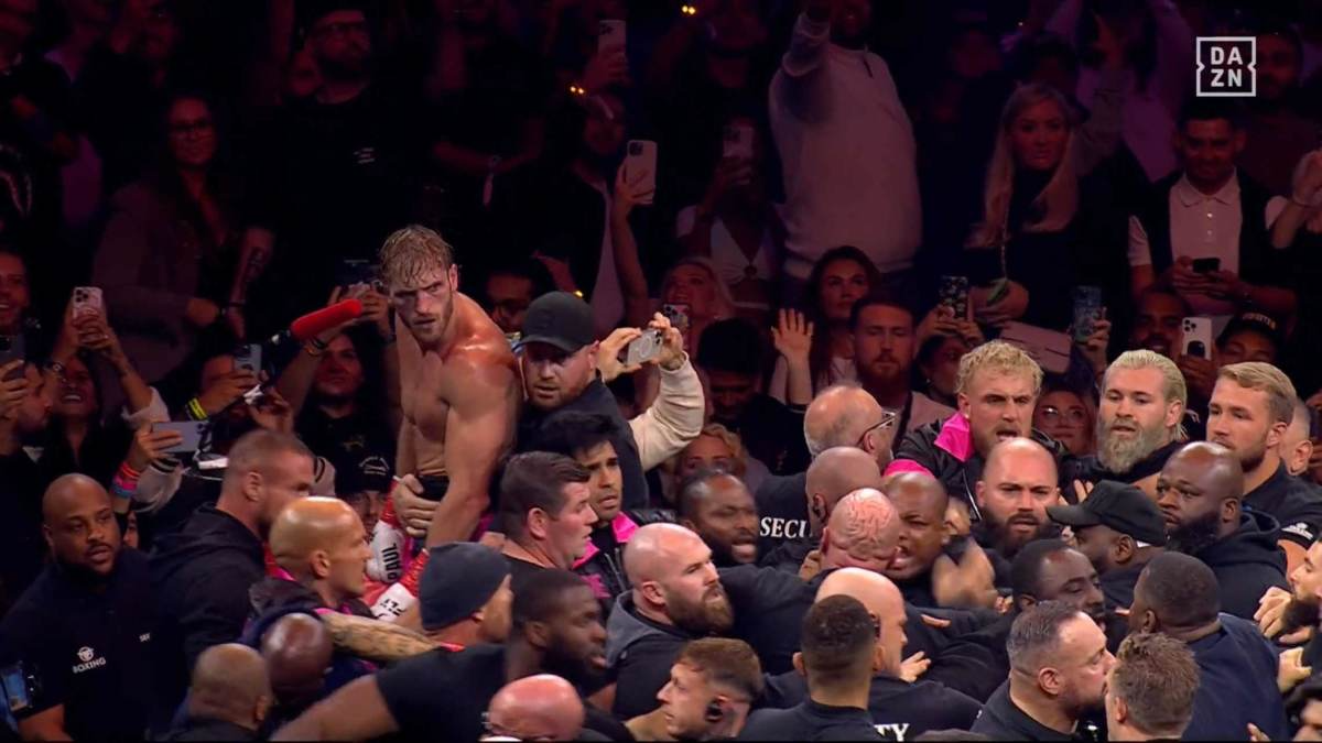 Mass Brawl After Logan Paul vs Dillon Danis Erupts In The Ring