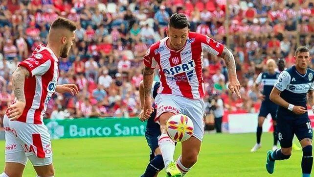 Santa Fe vs Gimnasia LP Prediction, Betting Tips & Odds │19 APRIL, 2023