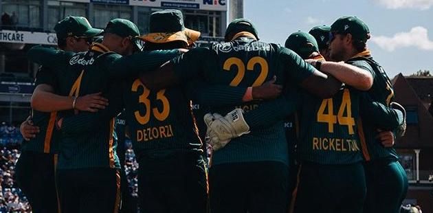 England Crumble as South Africa Romp to Seven-Wicket Win in Leeds