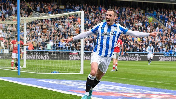 Luton Town vs Huddersfield Town  Prediction, Betting Tips & Odds │13 MAY, 2022