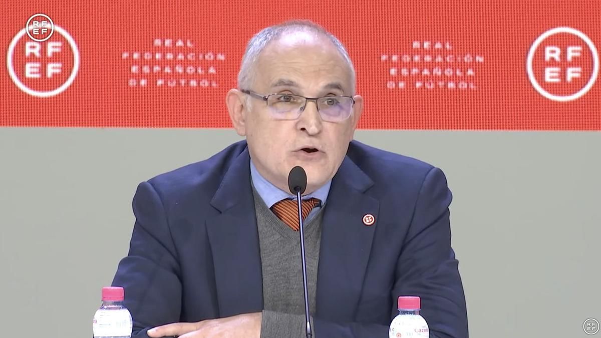 La Real Federación Española de Fútbol destituyó al secretario general Andreu Camps