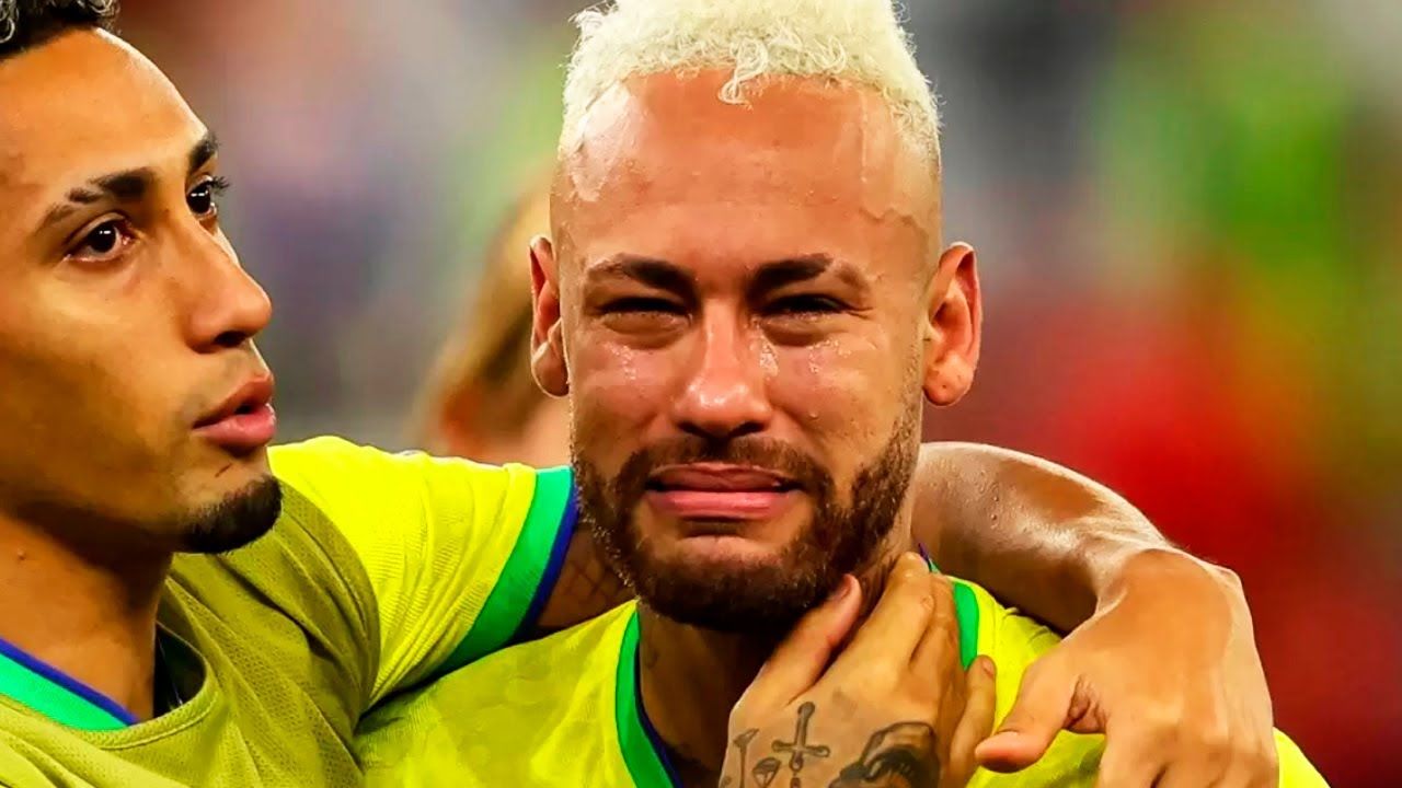 Neymar se quiebra y pide perdón a su novia por la presunta infidelidad