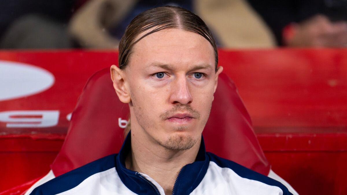 Sporting Source Responds to the News About Interest in Safonov