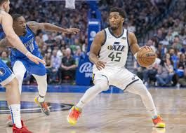 Utah Jazz vs Dallas Mavericks: Pronostico, Apuestas y Cuotas│24 abril de 2022  
