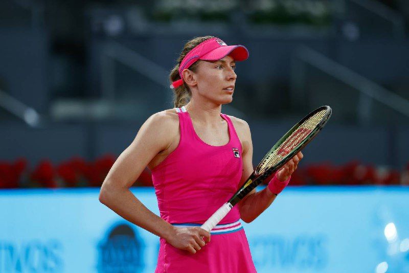 Ekaterina Alexandrova vs Jelena Ostapenko. Pronóstico, Apuestas y Cuotas│12 de enero de 2024