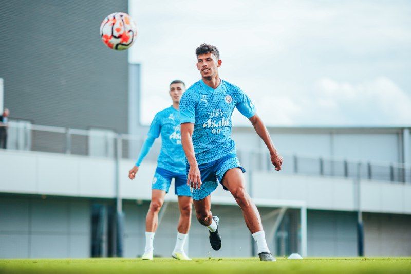 Manchester City vs Estrella Roja.Pronóstico, Apuestas y Cuotas│19 de septiembre de 2023