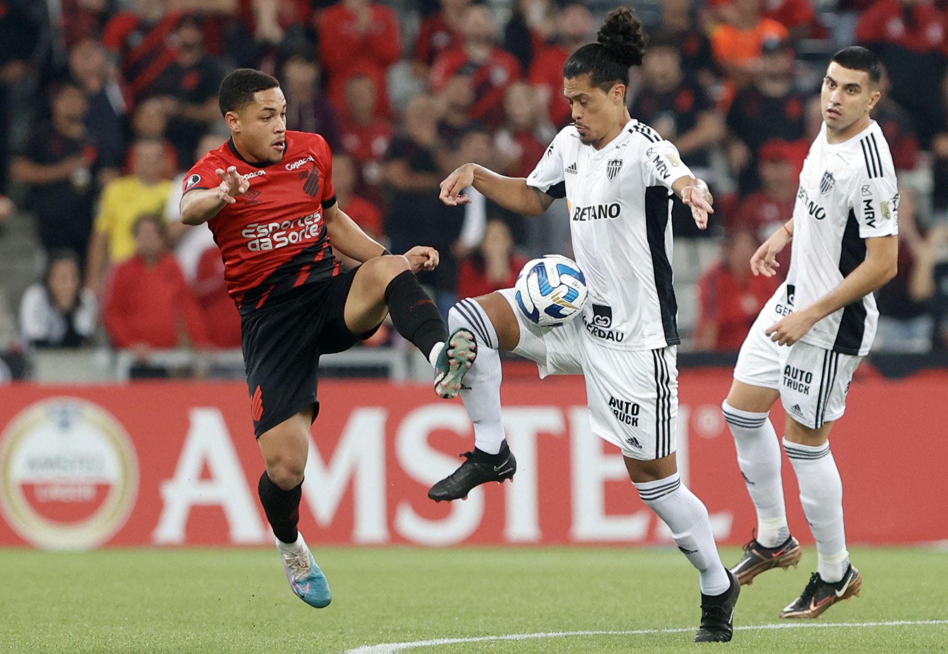 Athletico Paranaense vs. Atlético Mineiro. Pronostico, Apuestas y Cuotas│2 de setiembre de 2023