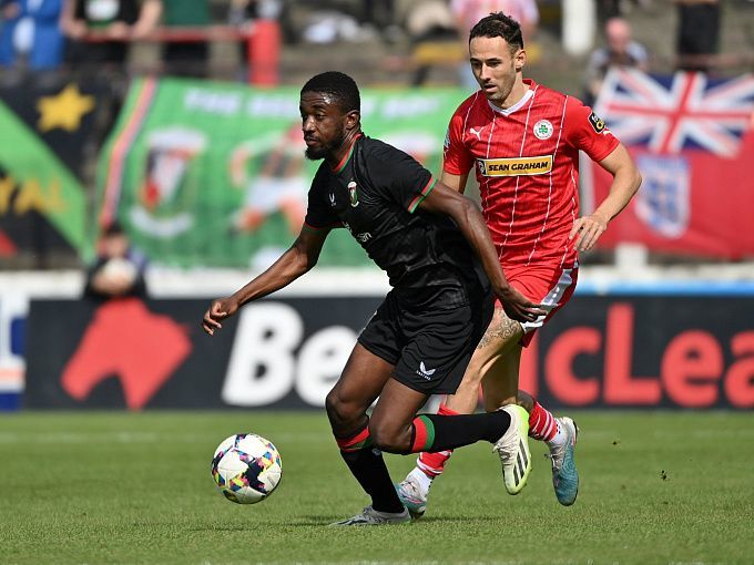 Linfield FC vs Glentoran FC Prediction, Betting Tips & Odds │06 OCTOBER, 2023