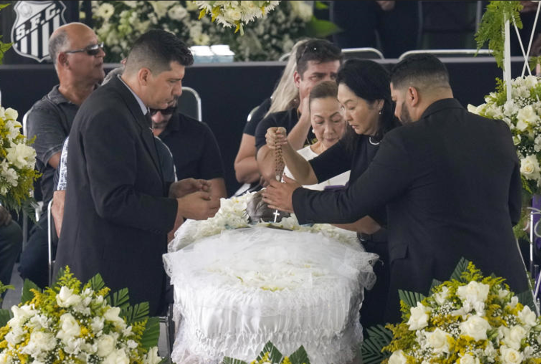 Primeras imágenes del funeral de Pelé en Santos