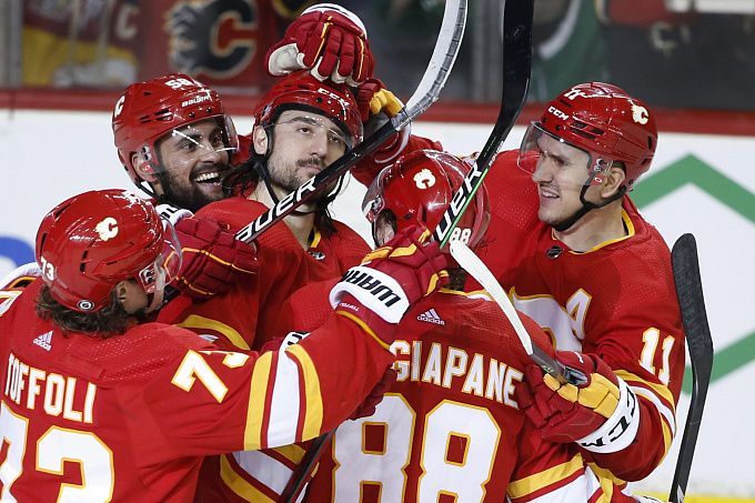 Calgary Flames vs. Vancouver Canucks. Pronóstico, Apuestas y Cuotas│23 de Abril de 2022