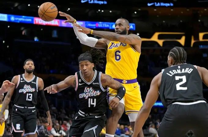 Los Angeles Clippers vs Los Angeles Lakers Pronóstico, Apuestas y Cuotas│5 de abril de 2023