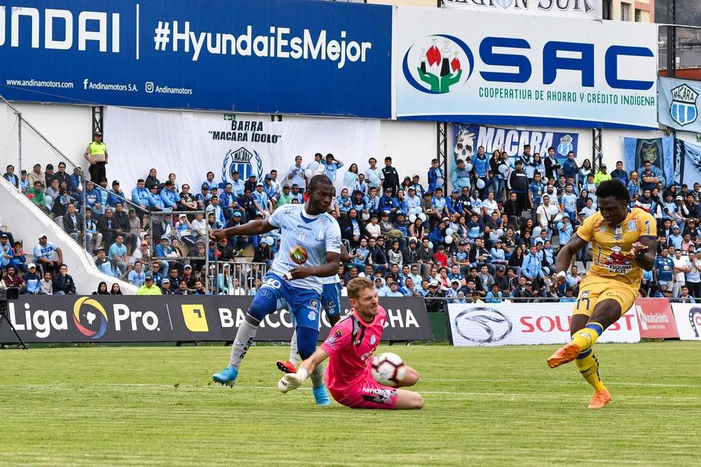 Delfín vs Macará. Pronóstico, Apuestas y Cuotas | 19 de abril de 2024