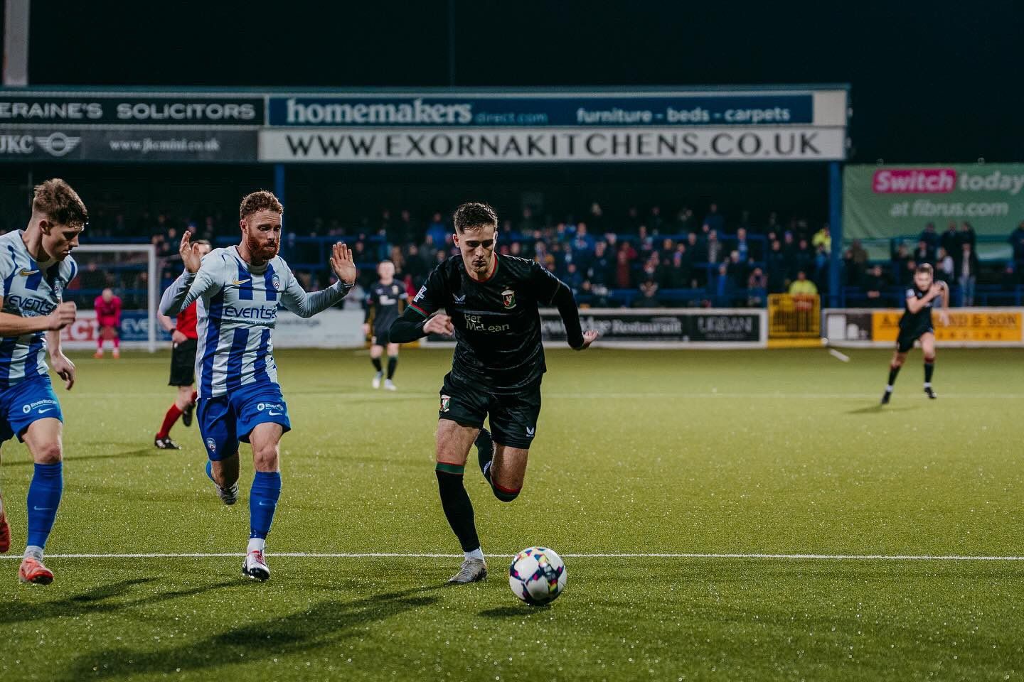 Glentoran FC vs Ballymena United FC Prediction, Betting Tips & Odds │18 NOVEMBER, 2023