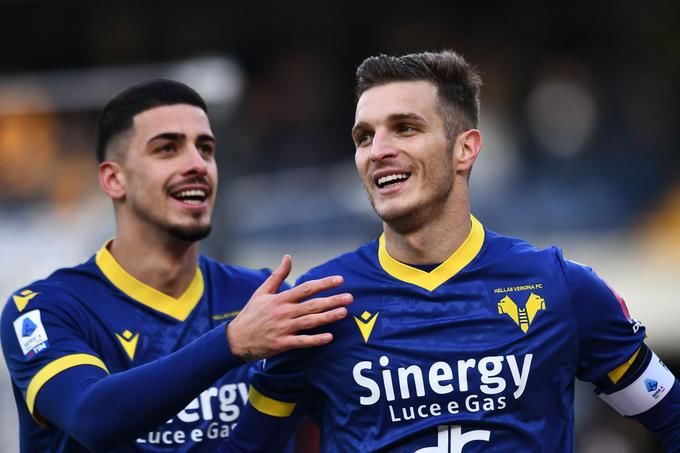 Derby County vs West Ham, Udinese vs Verona, Villarreal vs Rayo Vallecano. Apuestas combinadas│30 enero de 2023