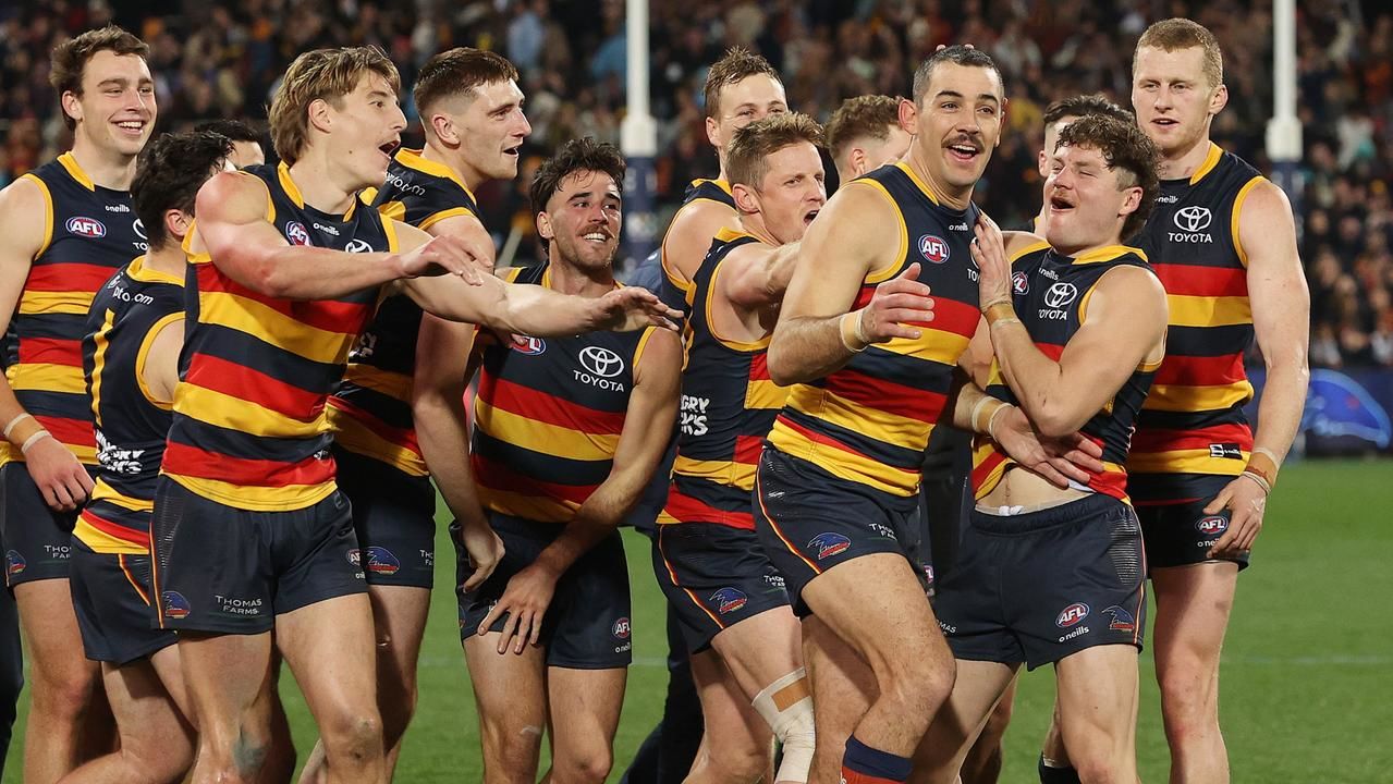 Port Adelaide Power vs Adelaide Crows: Prediction for the match on May 10, 2025