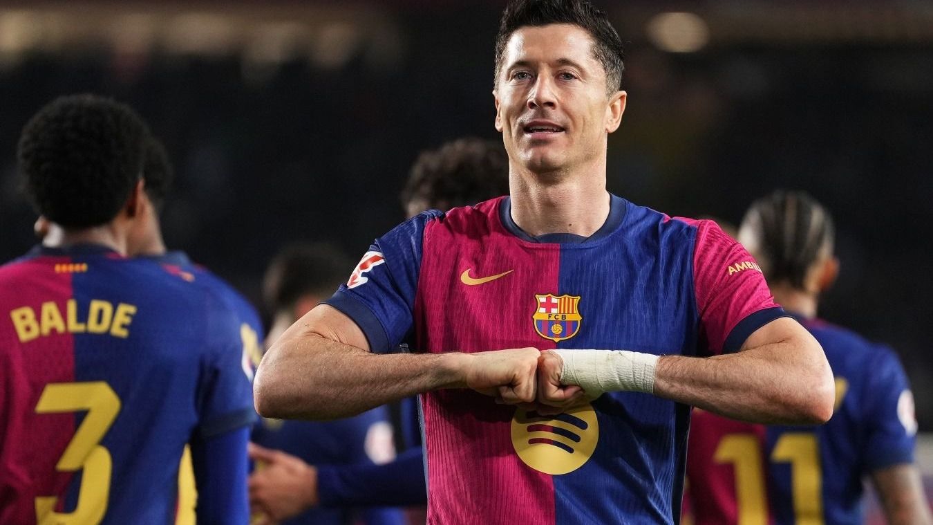 Lewandowski May Retire If He Does Not Extend His Contract With Barcelona