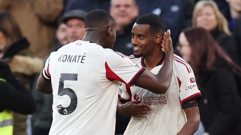 How to Watch Liverpool vs Sunderland Match: Premier League TV Channel, Team News & Betting Odds