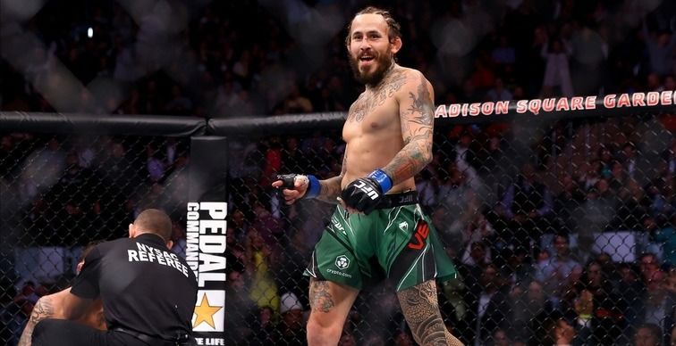 UFC Fighter Vera Scares Off Knife-Wielding Thief with Rifle