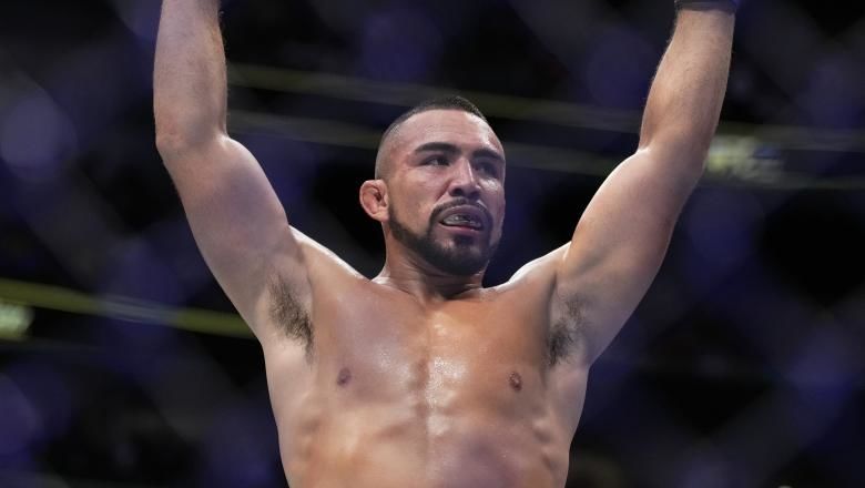 Mexican UFC fighter Rafa Garcia loses 20 percent of his blood due to a cut in the fight