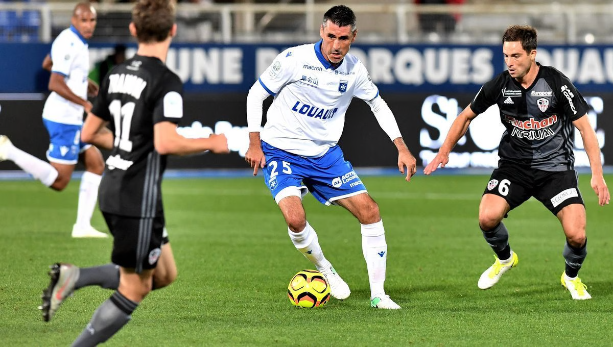 AJ Auxerre vs Troyes Prediction, Betting Tips & Odds │1 APRIL, 2023