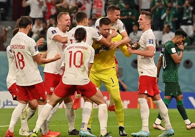 Polonia ganó 2:0 ante Arabia Saudita, por la segunda ronda del Grupo C, en Qatar 2022