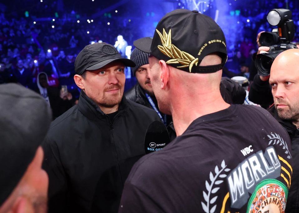 Arum: Usyk's mandatory defense won't be in the way of a fight with Fury