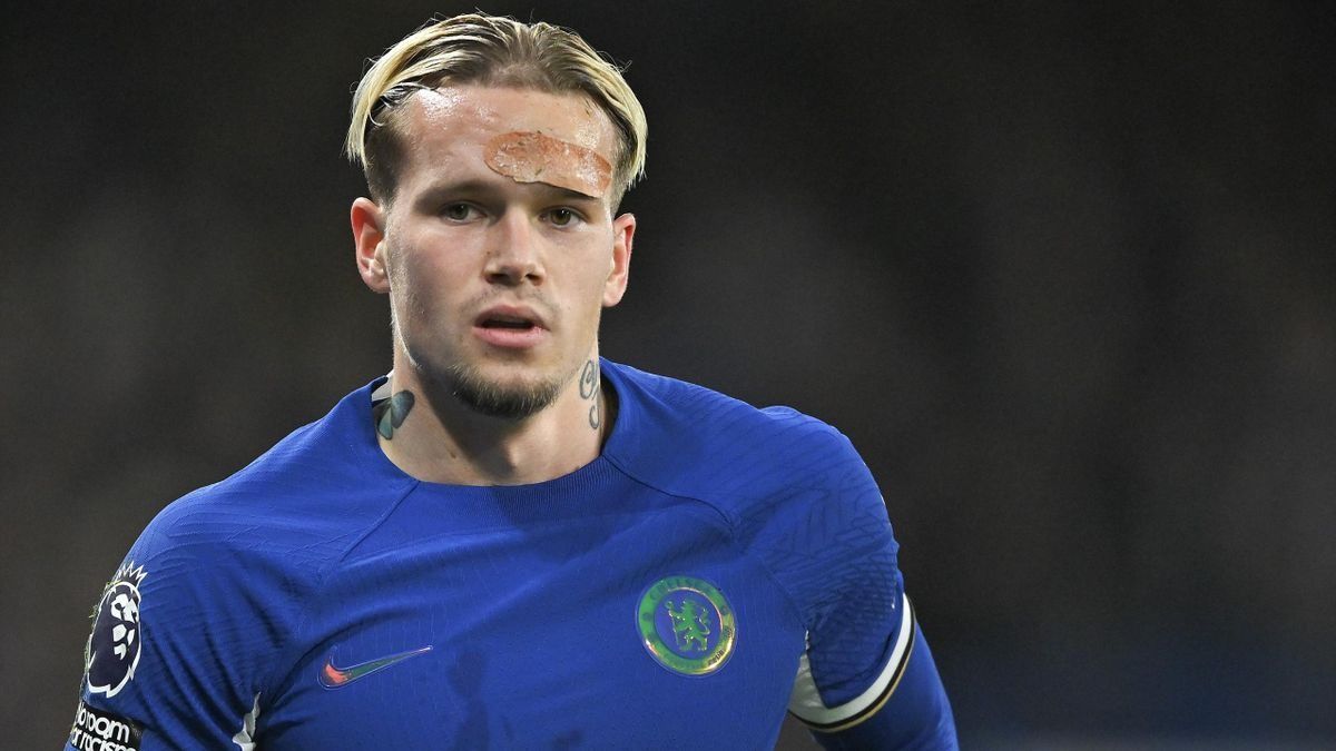 Chelsea Winger Mudryk Sentenced to Community Service for Driving Without a License