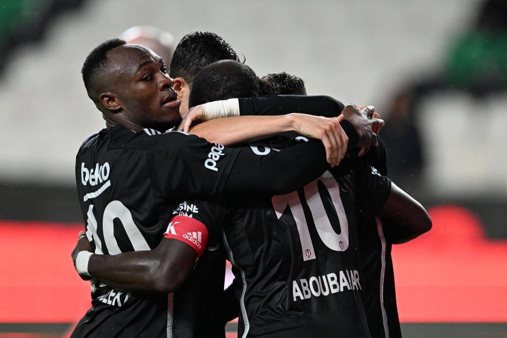 Besiktas vs Lugano.Pronóstico, Apuestas y Cuotas│5 de octubre de 2023