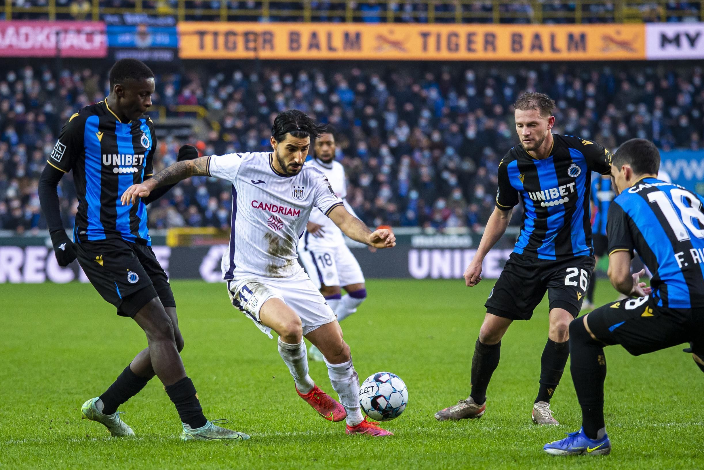 RSC Anderlecht vs Club Brugge KV: Prediction for the Match on May 18, 2025
