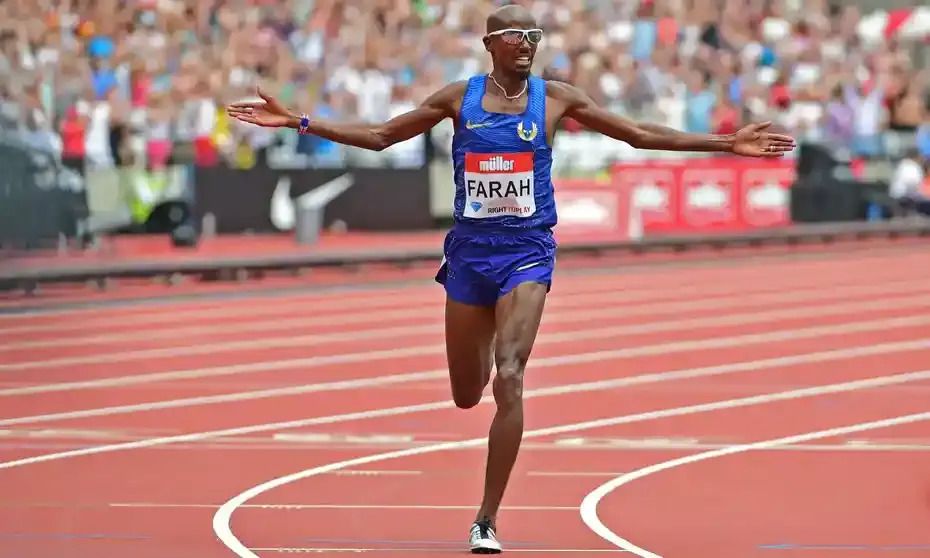 Mo Farah comes second in the 10000 M Race after missing 11 months due to injury
