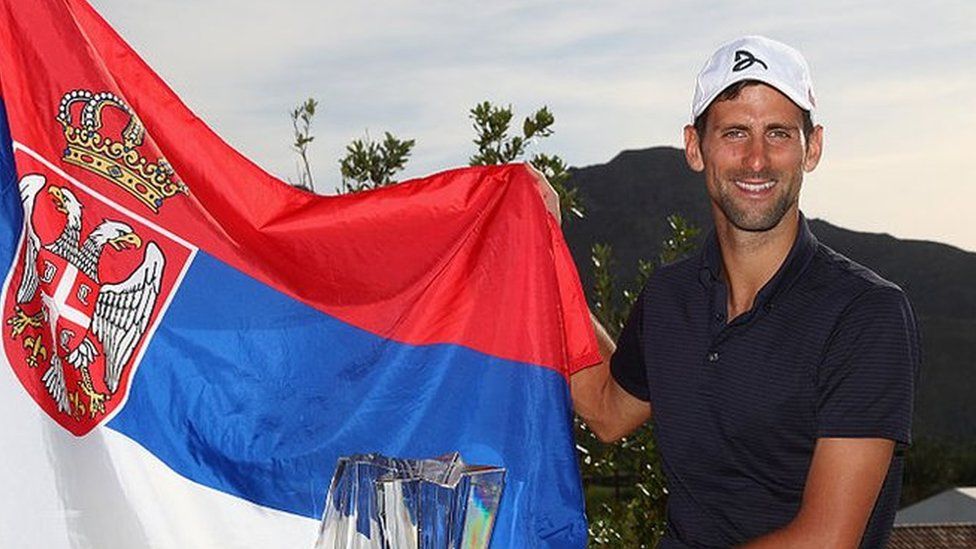 Djokovic aseguró que el apoyo prorruso de su padre fue un malentendido: &quot;mi padre se confundió de bandera&quot;