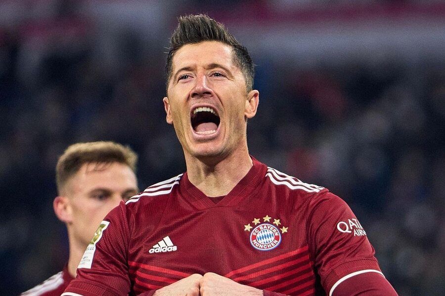 Bayern Munich up FW Robert Lewandowski price further!