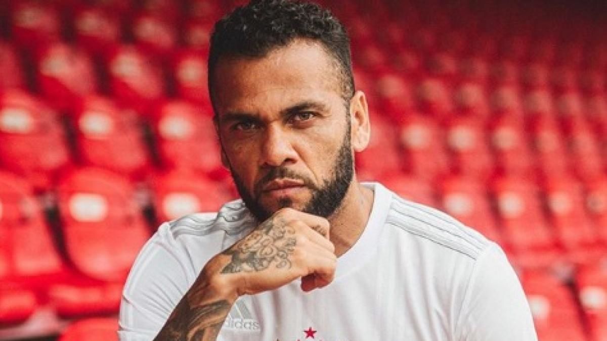 Dani Alves en problemas por acusaciones de abuso sexual