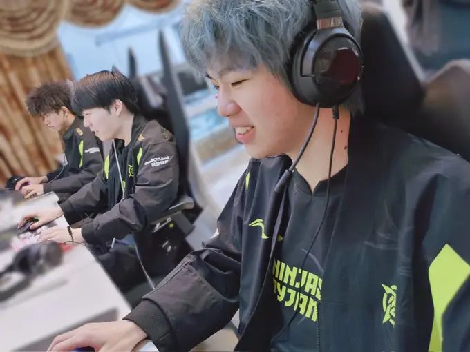 Ninjas in Pyjamas vs Weibo Gaming. Pronóstico, Apuestas y Cuotas│31 de diciembre de 2023