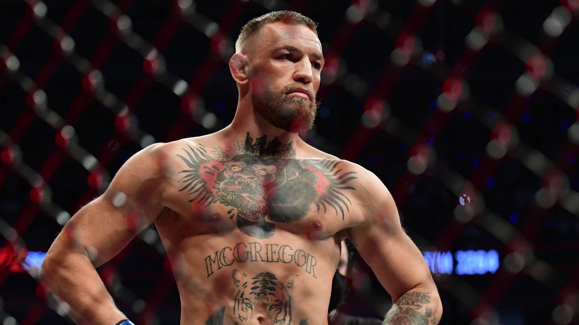 Former UFC Fighter Thomson Believes League Delays McGregor's Return On Purpose