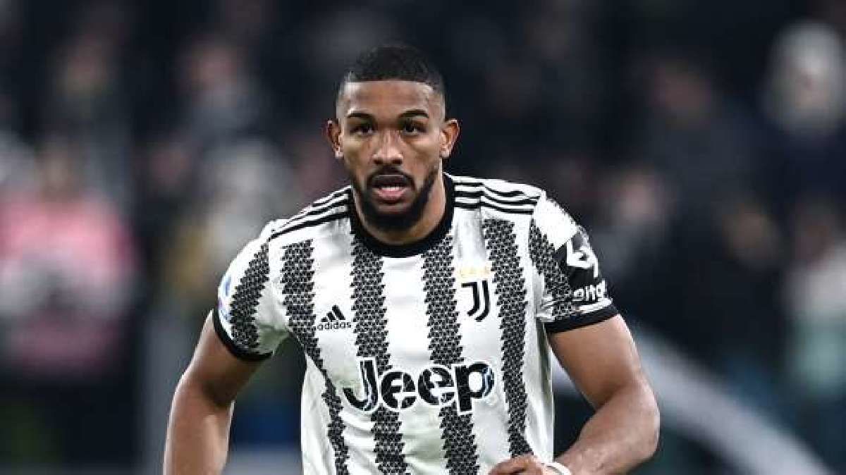 Juventus renueva a su principal defensor