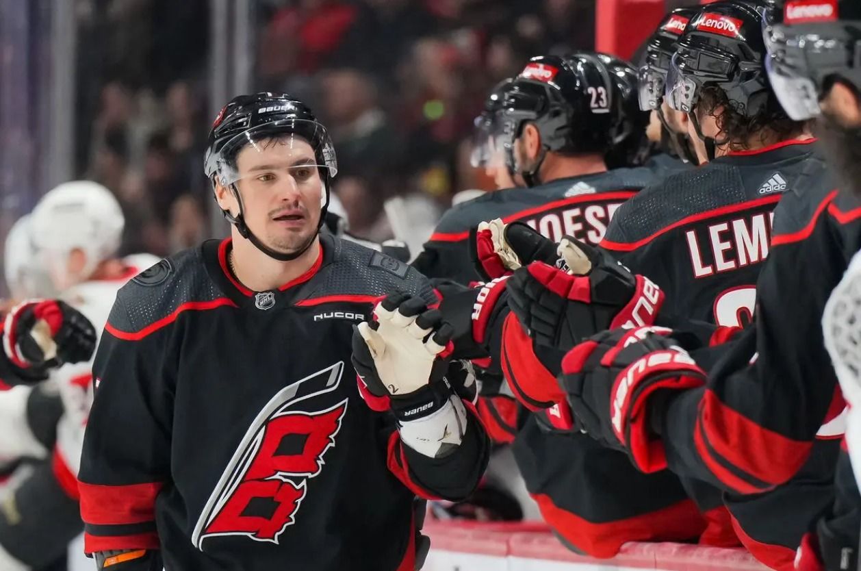 Carolina Hurricanes vs Philadelphia Flyers Prediction, Betting Tips & Odds │22 MARCH, 2024